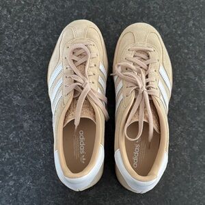 Adidas Gazelle Sneakers